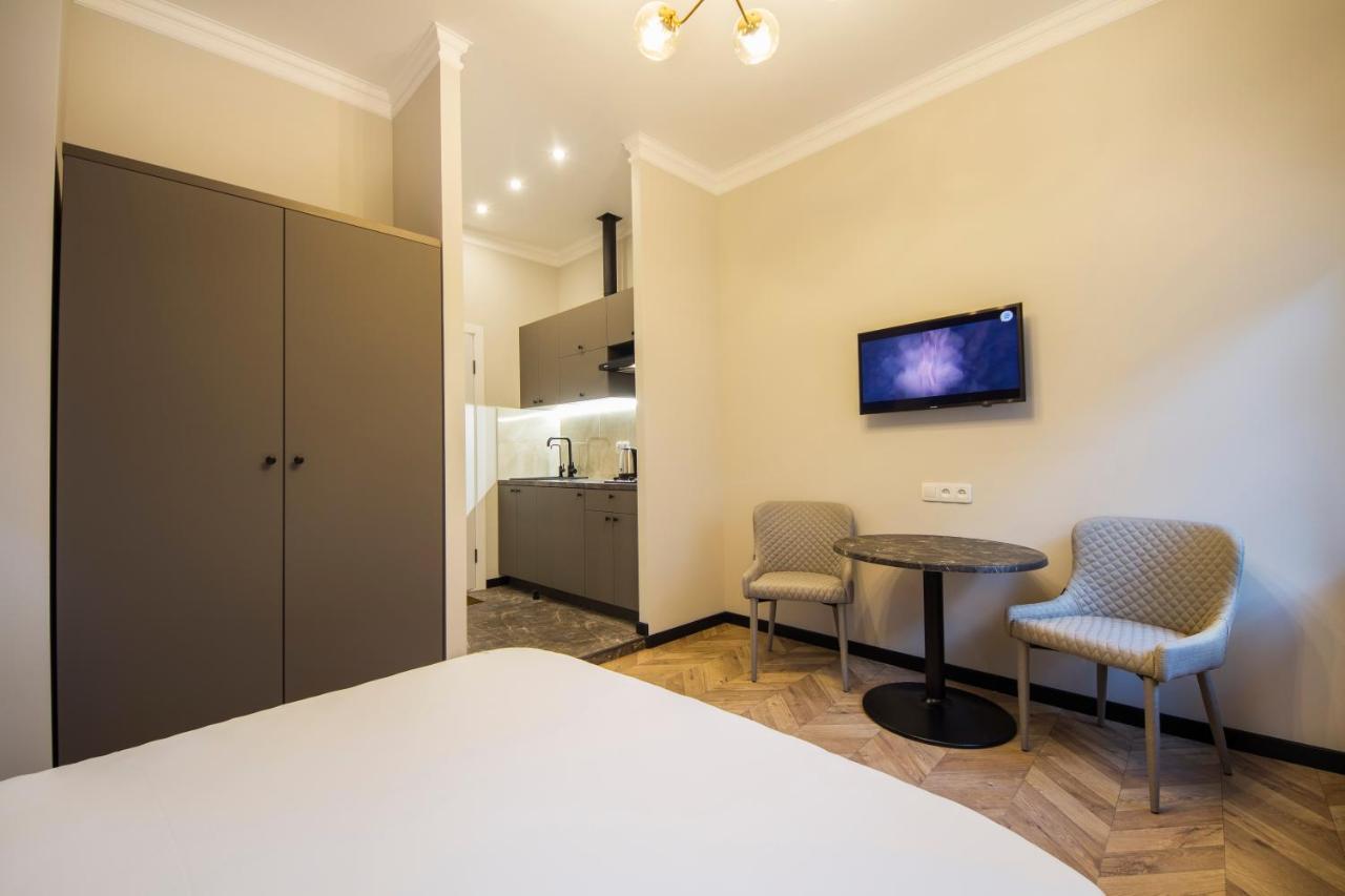 Idea Design Apart-Hotel Maidan Киев Экстерьер фото